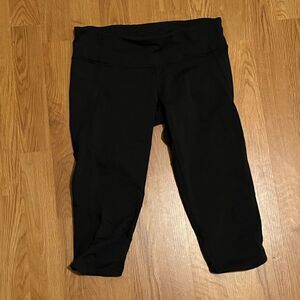 Lululemon Yoga Shorts Womens Size: Small